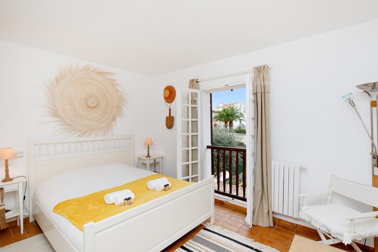 Grimaud 4 Vents Yourhosthelper Exterior foto